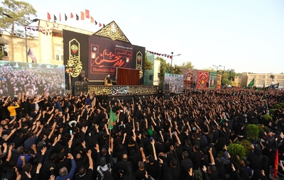 اجتماع مردمی «یوم‌الحسین (ع)» در اصفهان برگزار شد