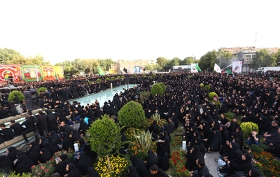 اجتماع مردمی «یوم‌الحسین (ع)» در اصفهان برگزار شد