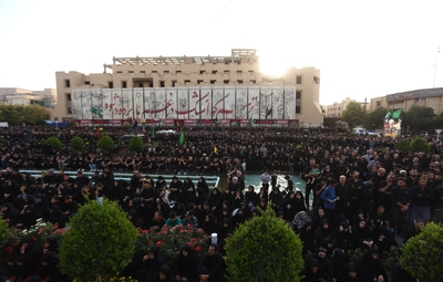 اجتماع مردمی «یوم‌الحسین (ع)» در اصفهان برگزار شد