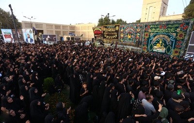 اجتماع مردمی «یوم‌الحسین (ع)» در اصفهان برگزار شد
