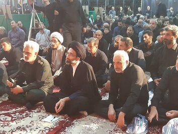 عزاداری شب هجدهم محرم در هیئت رزمندگان اسلام کاشان