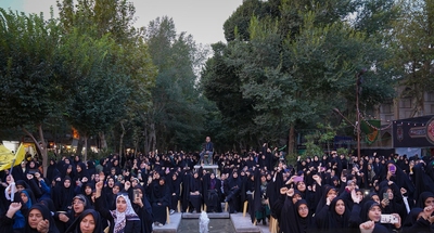 اجتماع دختران دهه هشتادی در اصفهان