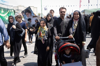 مراسم پیاده روی جاماندگان اربعین در اصفهان برگزار شد