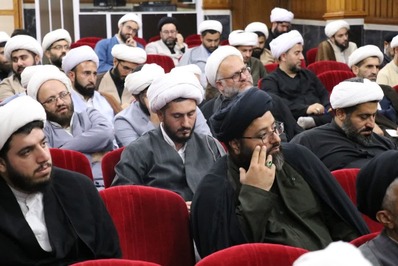 همایش نقش روحانیون مستقر، امامان محله