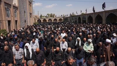 «کاروان پیاده‌روی و مراسم روز اربعین شهر قزوین»