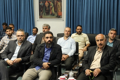 دیدار عوامل مراسم جاماندگان اربعین با امام جمعه قزوین