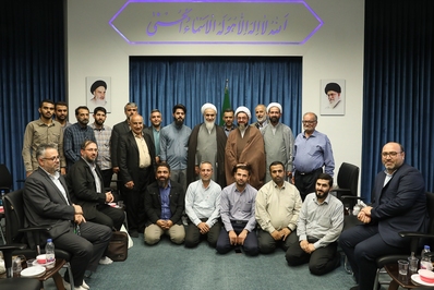 دیدار عوامل مراسم جاماندگان اربعین با امام جمعه قزوین