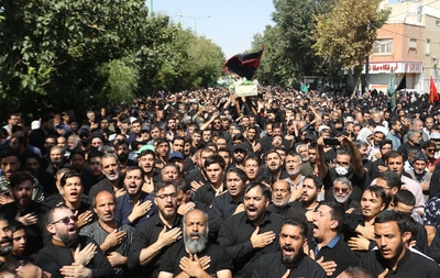 قافله عزاداری امام حسن عسکری (ع) همراه با تشییع شهید گمنام