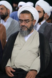 تجلیل نویسنده کتاب «از تبار صالحان»