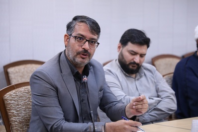 تقدیر از برگزیدگان مهرواره هوای نو در قم