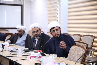 تقدیر از برگزیدگان مهرواره هوای نو در قم