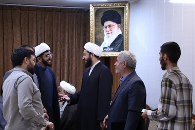 تقدیر از برگزیدگان مهرواره هوای نو در قم