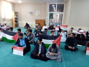 تجمع طلاب و روحانیون در حمایت از ملت مقاوم فلسطین