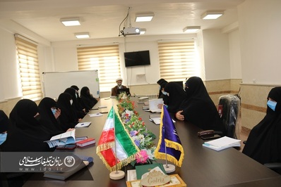 مراسم اختتامیه آموزش روخوانی و روانخوانی قرآن کریم در حوزه علمیه خواهران