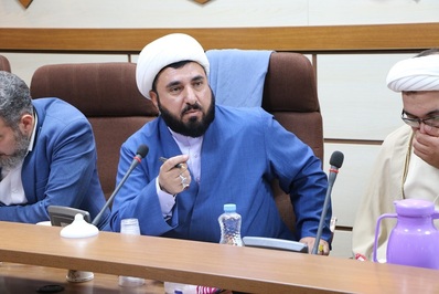 نشست نقد و بررسی فعالیت‌های محرم و صفر