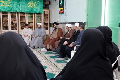دیدار مدیرعامل بنیاد هدایت با امام محله منطقه شیخ آباد قزوین