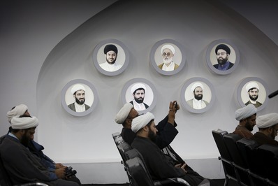 آغاز رزمایش «به قله نزدیکیم»