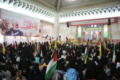 اجتماع مادران ١٢٠ کشور دنیا در قم