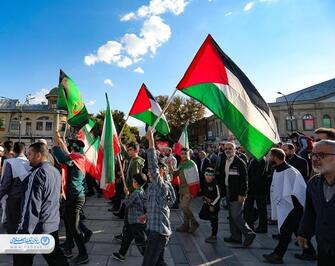 راهپیمایی مردم همدان در اعتراض به جنایت رژیم اسراییل
