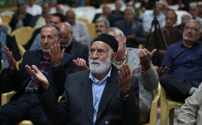 همایش بزرگ پرچمداران کربلای حسینی تا کربلای خمینی‎