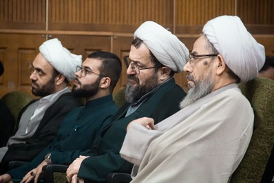 نشست تخصصی نقش اقشار تاثیرگذار در تقویت جبهه مقاومت در اهواز