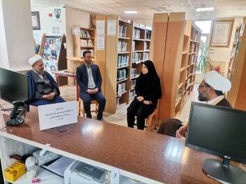 اهداء ۳۰۰ جلد کتاب به کتابخانه عمومی شهرستان بدره