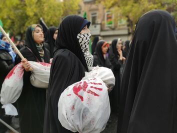 راهپیمایی یوم الله ۱۳ آبان در تبریز