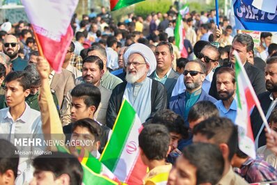 یوم الله ۱۳ آبان در آبادان