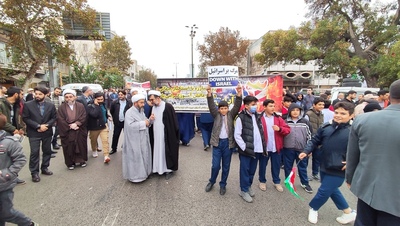 راهپیمایی ضد استکباری ۱۳ آبان در قزوین