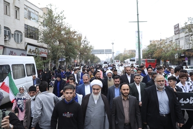 راهپیمایی ضد استکباری ۱۳ آبان در قزوین