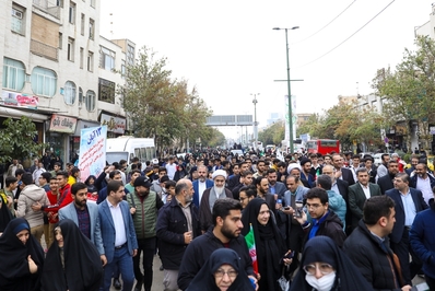 راهپیمایی ضد استکباری ۱۳ آبان در قزوین