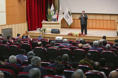 نشست شاعران و مداحان قم با موضوع تحولات غزه