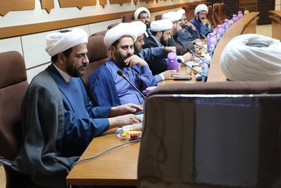 نشست هم اندیشی مبلغان شاخص برگزار شد
