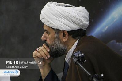 نشست هم اندیشی فعالان فرهنگی با قائم مقام سازمان تبلیغات اسلامی