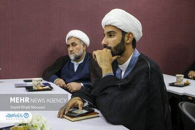 نشست هم اندیشی فعالان فرهنگی با قائم مقام سازمان تبلیغات اسلامی