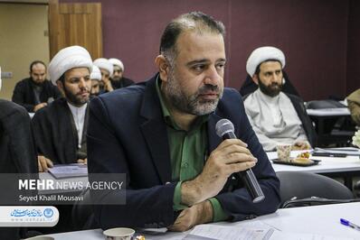 نشست هم اندیشی فعالان فرهنگی با قائم مقام سازمان تبلیغات اسلامی