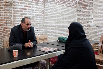 برپایی میز خدمت اداره کل تبلیغات اسلامی استان قزوین در نماز جمعه