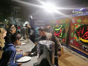 قافله عزای حضرت زهرا (س) در گذر فرهنگی چهارباغ