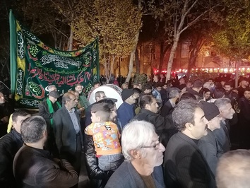 قافله عزای حضرت زهرا (س) در گذر فرهنگی چهارباغ