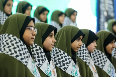 همایش بانوان فاطمی مدافع غزه در قزوین
