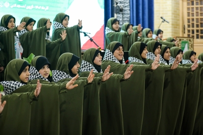همایش بانوان فاطمی مدافع غزه در قزوین
