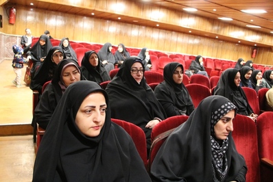 همایش معجزه مادری با محوریت "نقش بانوان در پیوند‌های اجتماعی"