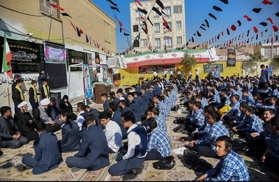 حضور حجت الاسلام قانع در جمع دانش آموزان مدرسه علوم و معارف اسلامی صدرا شیراز