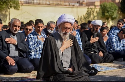 حضور حجت الاسلام قانع در جمع دانش آموزان مدرسه علوم و معارف اسلامی صدرا شیراز