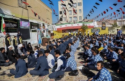 حضور حجت الاسلام قانع در جمع دانش آموزان مدرسه علوم و معارف اسلامی صدرا شیراز