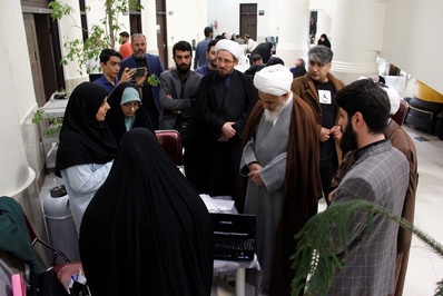 بازدید نماینده ولی فقیه در استان قزوین از سیزدهمین دوره رویداد پیشگام