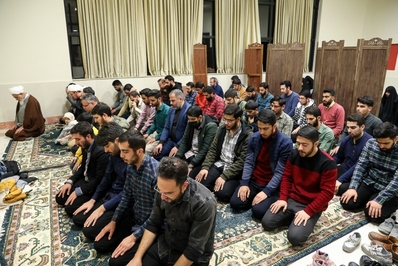 بازدید نماینده ولی فقیه در استان قزوین از سیزدهمین دوره رویداد پیشگام