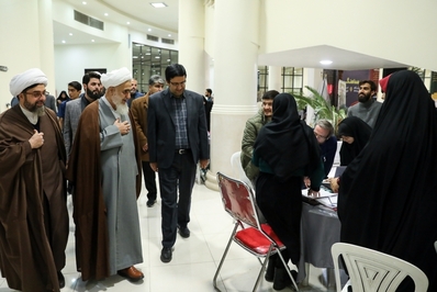 بازدید نماینده ولی فقیه در استان قزوین از سیزدهمین دوره رویداد پیشگام
