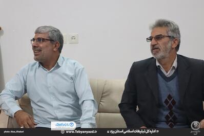 تجلیل از مادحین اهل بیت (ع) شهرستان مهریز