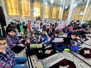 اجتماع بزرگ فرزندان حاج قاسم در شهرستان بدره